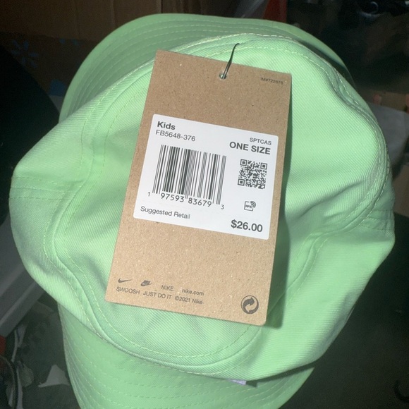 Nike Kids Light Green Bucket Hat - Picture 2 of 2